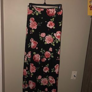 Black floral maxi skirt